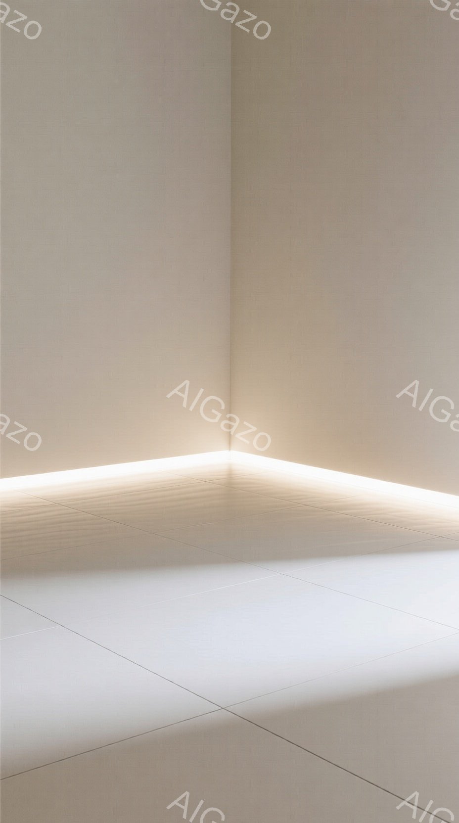 白を基調としたシンプルな空間が描かれている。床と壁の接地面に沿って、柔らかい光が一条走っており、それが空間にわずかな奥行きと温かさを与えている。影の配置から、光源は低く、床面に対して角度をつけて設置されていることが推測できる。