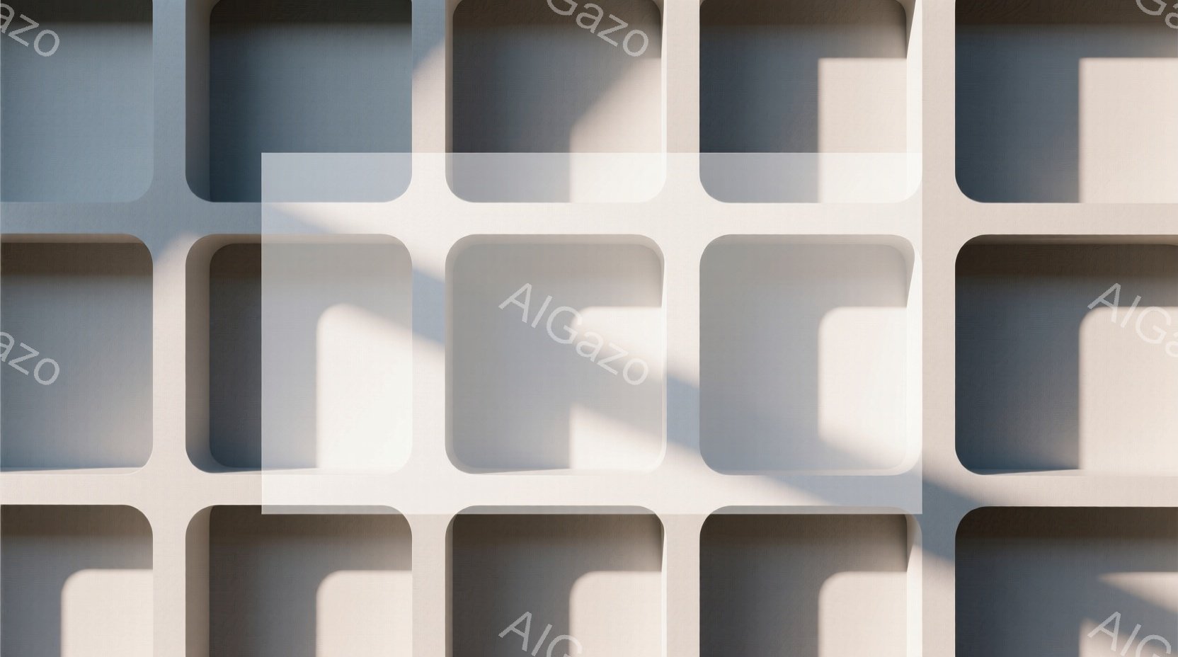 この画像は、規則的に配置された四角形の影が、白壁に投影された様子を捉えている。影は、幾何学的なデザインを構成し、明るさと闇のコントラストが特徴的で、抽象的でモダンな雰囲気を醸し出している。全体的に、ミニマリズムと光の遊びを強調したアート作品のような印象を受ける。