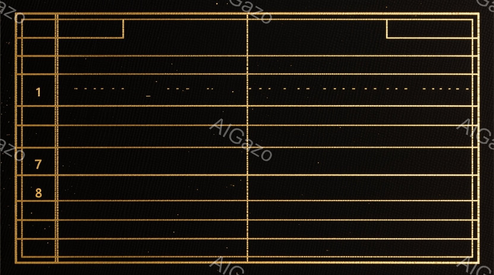 画像は、黒地に細い金の線で構成された抽象的なグリッドパターンを示しています。金線は正方形と長方形を形成し、全体として幾何学的な構成を作り出しています。背景には他に要素は存在せず、シンプルでミニマリストな印象を与えます。