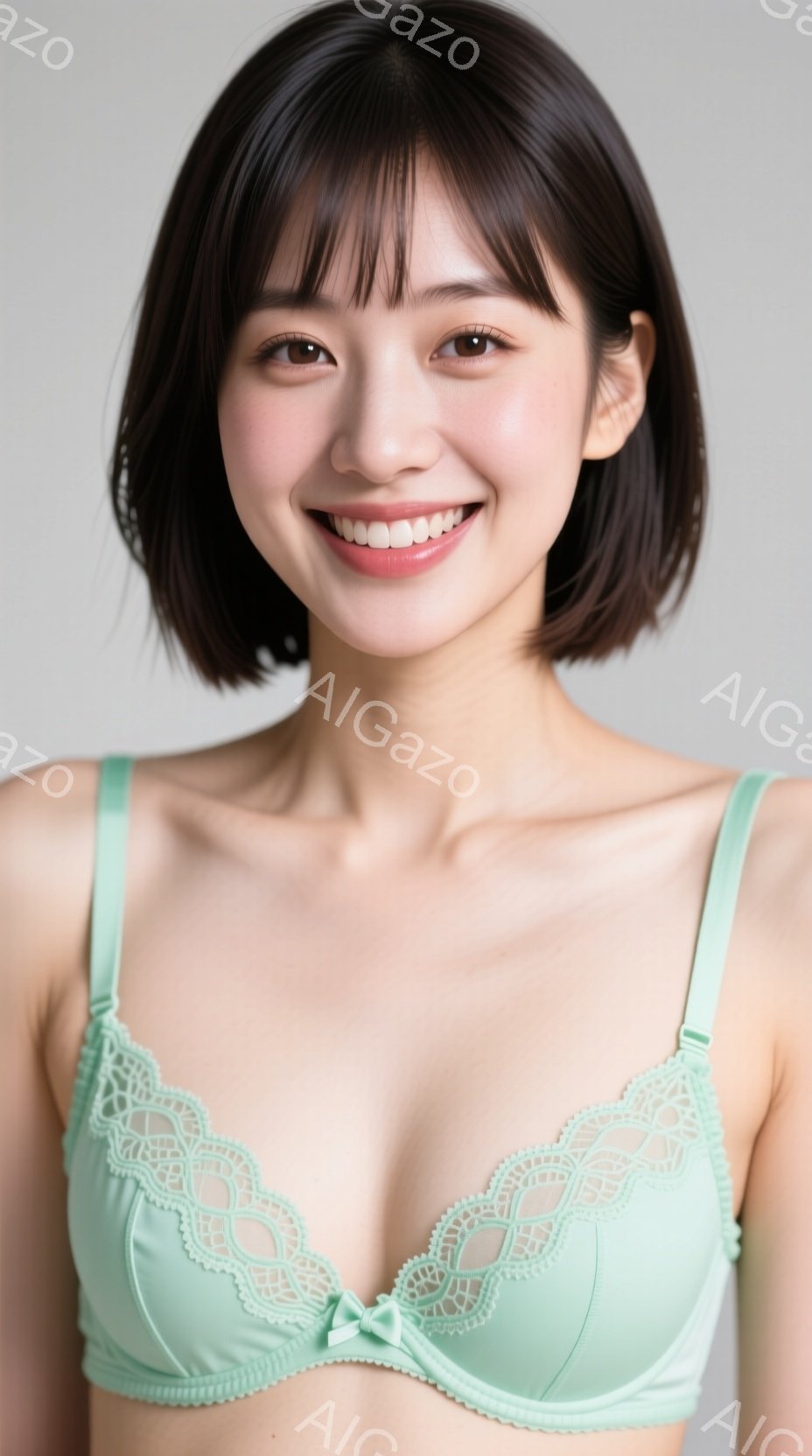 画像は、明るいミントグリーンのレースのブラレットを身につけた若い女性を捉えています。彼女は短いダークブラウンのヘアスタイルで、微笑んでおり、リラックスした姿勢で正面を向いています。背景は白く、女性が主 - AI生成フリー素材