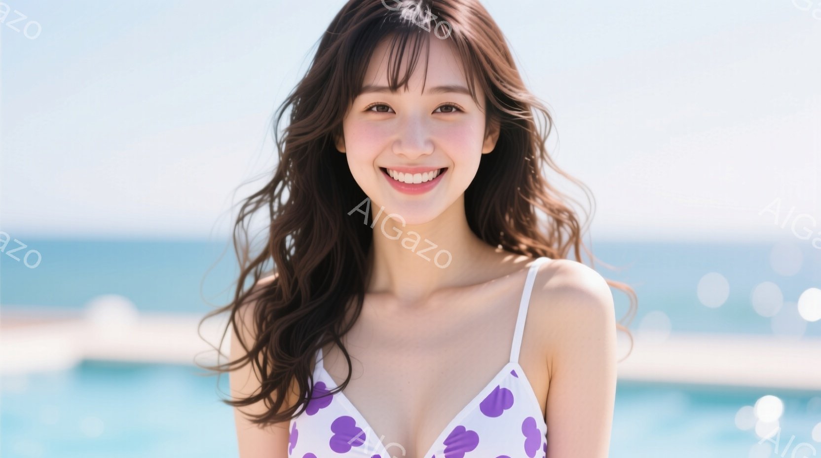 紫色のハート柄のビキニを着た女性が微笑んでいます。彼女は長い茶色の髪を肩にかけ、リラックスした姿勢でカメラを見つめています。背景は穏やかな青い海とプールであり、晴れた日のリゾート地を思わせる、明るく爽 - AI生成フリー素材