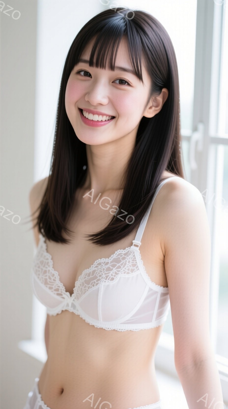 黒髪の女性が白いレースのブラジャーとショーツを着用し、少し微笑んでいます。彼女はわずかに体をねじり、リラックスした姿勢でカメラを見つめています。背景は窓で、自然光が差し込んでおり、全体的に柔らかく優し - AI生成フリー素材