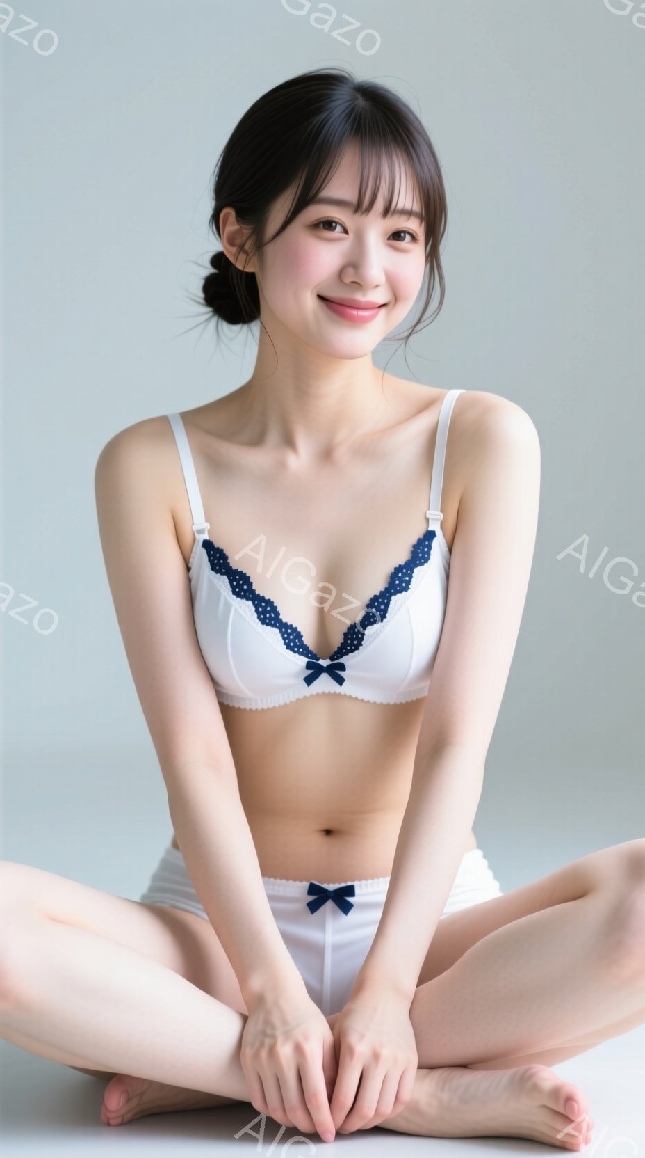 画像は、白地に青いリボンがアクセントになったブラとショーツを着用した若い女性が描かれています。彼女は足を組んで座り、わずかに微笑んでカメラを見ており、髪は前髪を下ろしたハーフアップスタイルです。背景は - AI生成フリー素材
